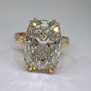 5.04 carat D VS1 elongated cushion diamond engagement ring